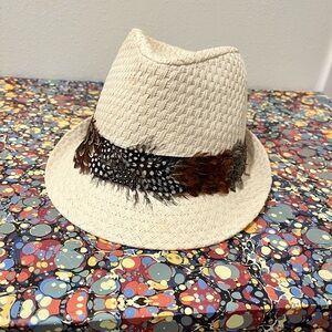 Stylish Cream Fedora with Feather Band